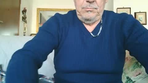 gyrdy online show from March 9, 1:37 pm