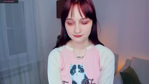 Kelly  Lilly online show from January 10, 7:52 pm