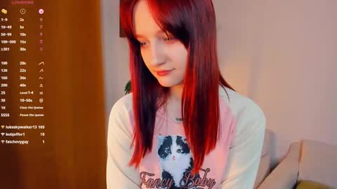 Kelly  Lilly online show from December 21, 7:31 pm