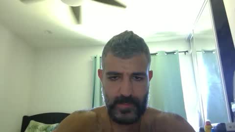 h0nest84 online show from September 28, 11:03 pm