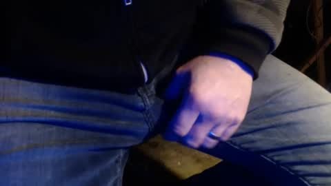 Snapshot of h2omygod chatting on February 27, 4:53 pm H2omygod online show from February 27, 4:53 pm