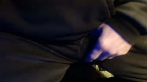 Snapshot of h2omygod chatting on February 11, 12:36 pm H2omygod online show from February 11, 12:36 pm