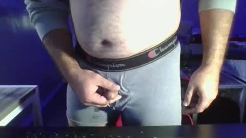 habibihoops01 online show from November 16, 9:55 am