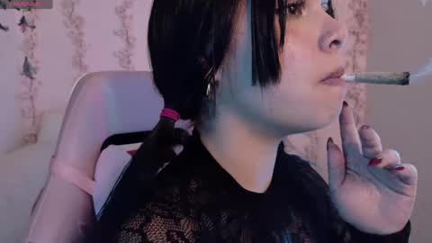 Haely online show from April 18, 2:02 am