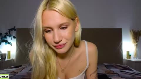 hailey_would online show from June 1, 10:11 pm