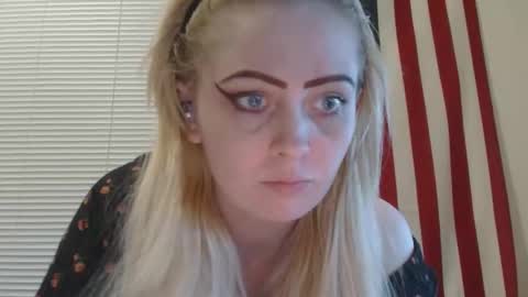 Hailey and d online show from February 17, 12:20 am