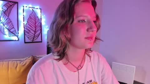 Hailey online show from November 28, 9:49 am