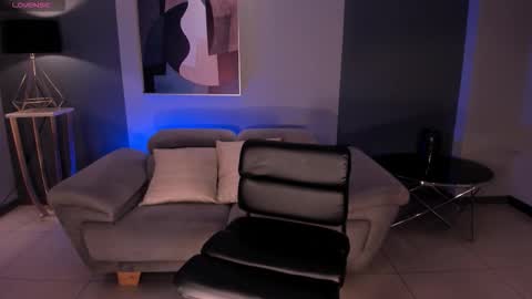 Hailey online show from March 14, 12:09 pm