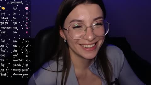 HailyHeavenly online show from December 5, 6:49 pm