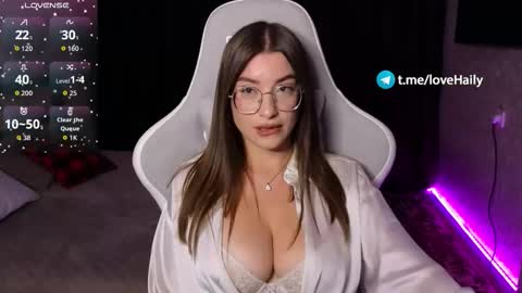 HailyHeavenly online show from October 6, 12:34 pm