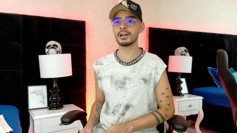 H A I R Y D I A M O N D online show from October 14, 11:02 am