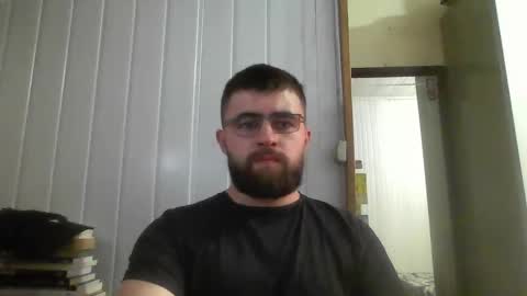 Snapshot of hairy_man_69_ chatting on January 9, 8:44 pm horny online show from January 9, 8:44 pm