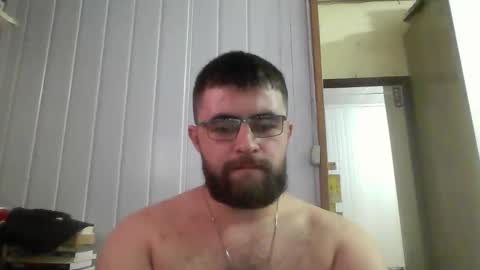 Snapshot of hairy_man_69_ chatting on January 10, 3:50 am horny online show from January 10, 3:50 am