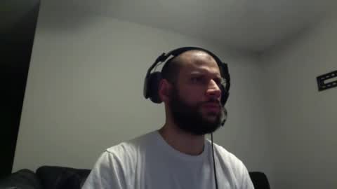 hairydadbod6 online show from December 8, 1:30 am