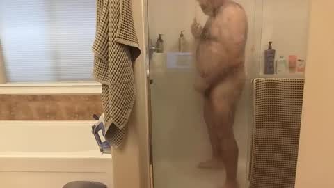 hairydaddreams online show from May 26, 1:17 pm