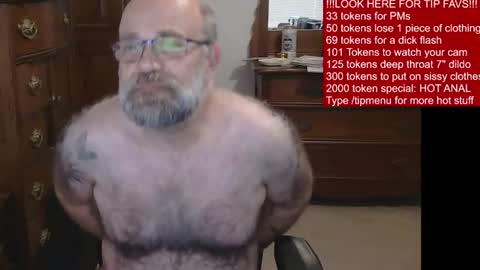 HairyDaddyBear69 online show from July 6, 7:16 pm
