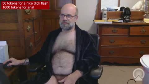 HairyDaddyBear69 online show from March 6, 12:37 pm