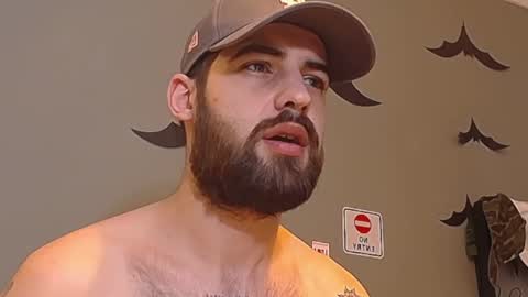 HairyRobXxX online show from February 11, 5:22 am