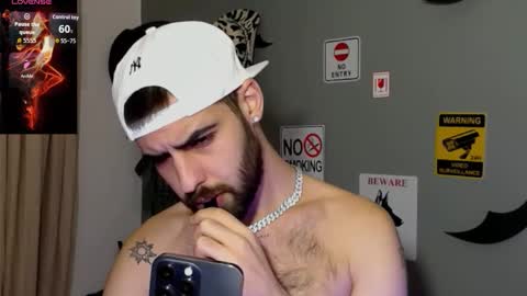 HairyRobXxX online show from January 12, 6:04 pm