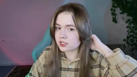 HaleySun online show from November 11, 3:25 pm