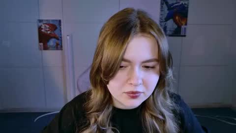 HaleySun online show from November 19, 1:21 pm