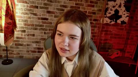 HaleySun online show from October 24, 2:18 pm