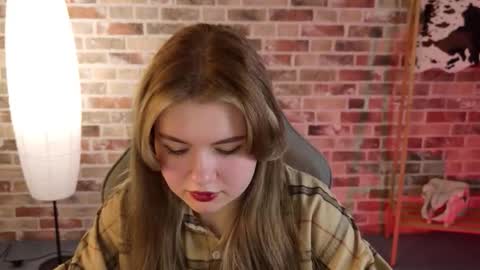 HaleySun online show from October 16, 2:06 pm