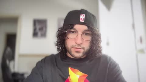 halfblood18 online show from November 1, 3:00 pm