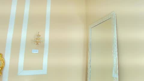 Hallie Stone online show from January 8, 1:39 pm