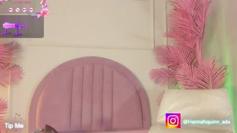 hanaahquinn online show from April 14, 11:35 am