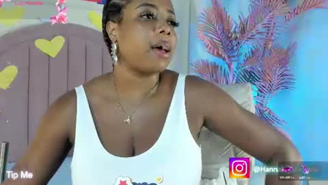 hanaahquinn online show from June 17, 1:05 pm