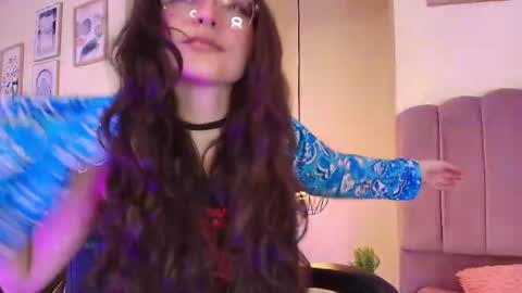 hanabie_ online show from February 4, 3:21 am