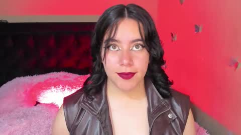 Hanah Montana Independent model online show from March 9, 4:00 pm