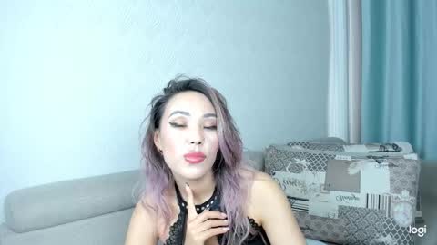 Snapshot of hanah_cho_cho chatting on February 14, 5:30 am Hanah online show from February 14, 5:30 am