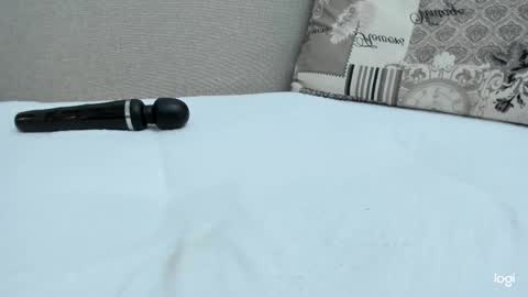 Hanah online show from September 27, 7:39 am