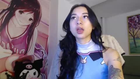 Hanaku  online show from November 25, 1:32 pm