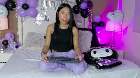 Hanna online show from March 2, 12:56 pm