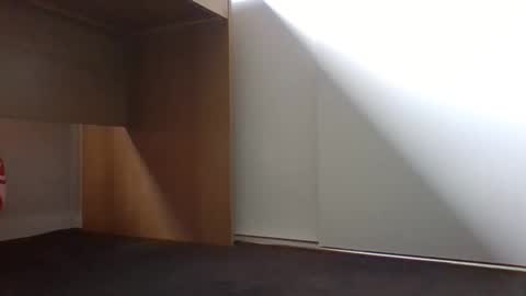 hand_ball_32 online show from November 10, 5:32 am