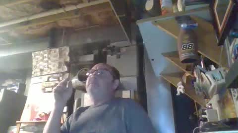 naked man online show from April 10, 3:01 am