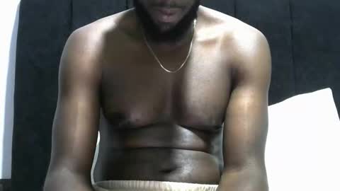 handsome king online show from April 14, 7:28 pm