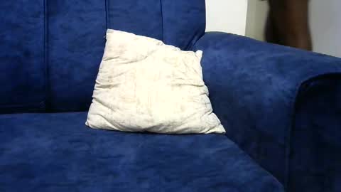 handsome king online show from March 6, 7:14 am