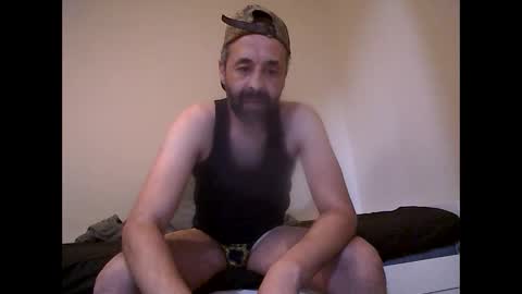 handsomepenis20cm online show from April 14, 4:21 pm