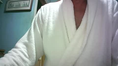 handymanforyou177322 online show from April 19, 12:00 am