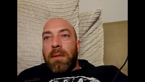 handzzz online show from February 9, 6:01 am