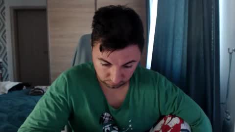 HankMalone online show from May 5, 3:57 am