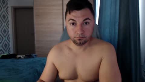 HankMalone online show from April 19, 4:57 am