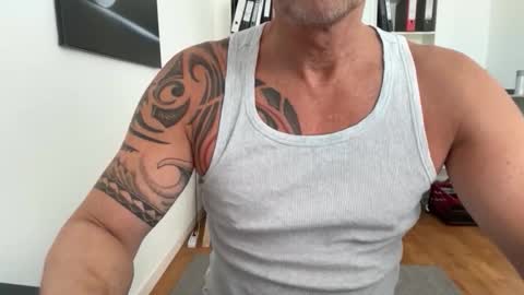 Snapshot of hankmoody6 chatting on September 19, 11:47 am hanky online show from September 19, 11:47 am