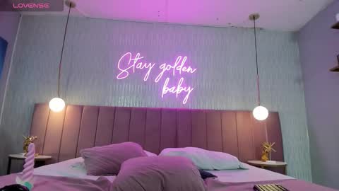 hanna_bastian_vc online show from October 21, 1:16 pm