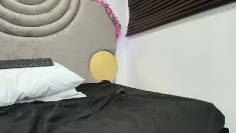 Hanna Castro online show from December 13, 7:53 pm