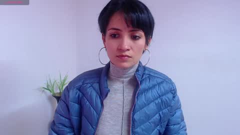 Sara online show from January 7, 4:05 pm